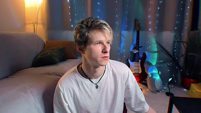 Breston Sweet online show from April 4, 2026, 4:52 am