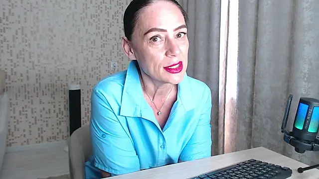 BelovedLady online show from May 24, 2026, 6:57 am