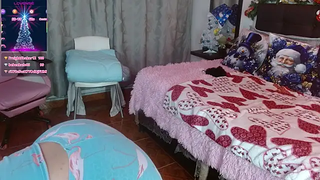 Keyla01  online show from December 22, 2025, 4:12 am