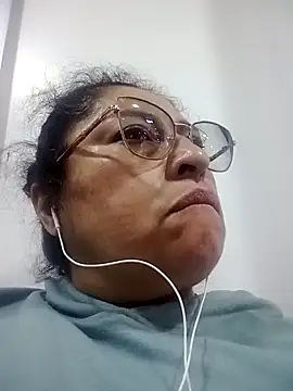 Snapshot of Keyla01_ chatting on April 27, 2026, 11:41 am Keyla01 online show from April 27, 2026, 11:41 am