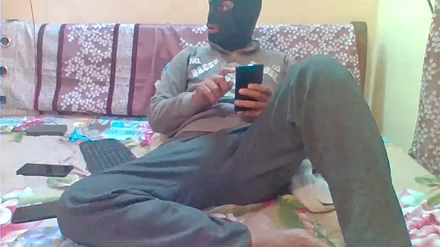 Snapshot of Nikki_Nikku chatting on January 27, 2025, 3:18 pm Nikki Nikku online show from January 27, 2025, 3:18 pm