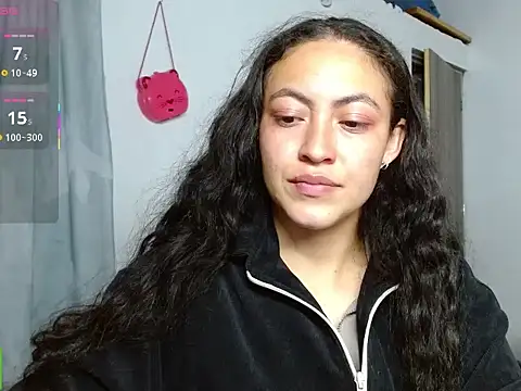 Snapshot of Olivia_Bright chatting on February 9, 2026, 1:36 am Olivia Bright online show from February 9, 2026, 1:36 am