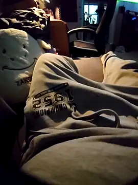 Snapshot of anonymus9006 chatting on March 11, 2025, 4:40 pm anonymus9006 online show from March 11, 2025, 4:40 pm