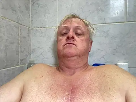 Snapshot of bigbadjon69 chatting on April 11, 2026, 11:47 am bigbadjon69 online show from April 11, 2026, 11:47 am