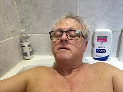 Snapshot of bigbadjon69 chatting on March 31, 2026, 10:28 am bigbadjon69 online show from March 31, 2026, 10:28 am