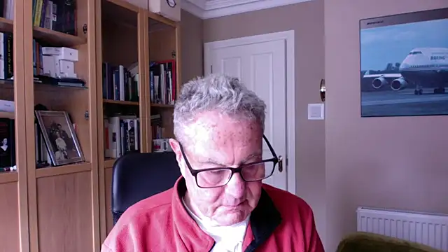 Snapshot of Oldpistolpete chatting on March 22, 2025, 4:04 pm Oldpistolpete online show from March 22, 2025, 4:04 pm