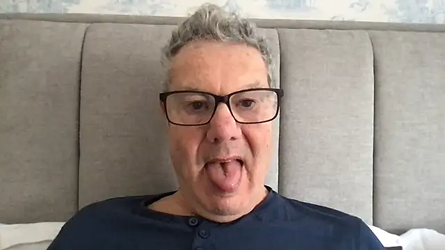 Oldpistolpete online show from November 13, 2025, 10:41 am