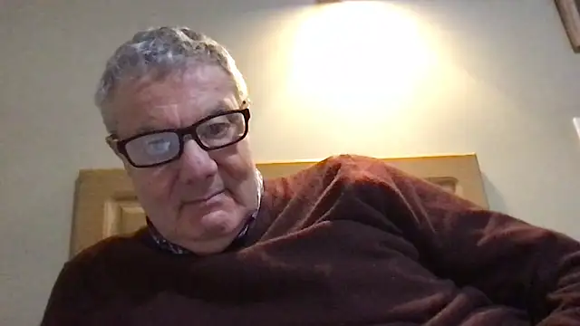 Snapshot of Oldpistolpete chatting on February 6, 2026, 7:10 pm Oldpistolpete online show from February 6, 2026, 7:10 pm