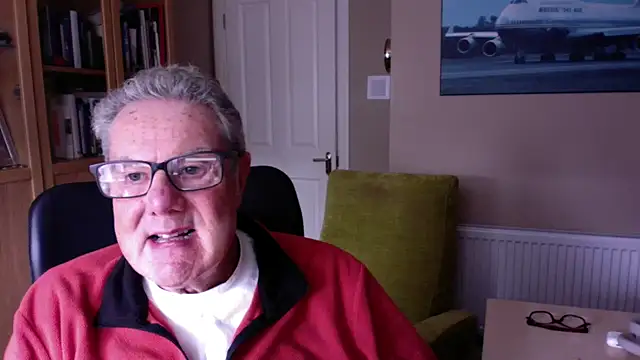 Snapshot of Oldpistolpete chatting on February 23, 2025, 12:48 pm Oldpistolpete online show from February 23, 2025, 12:48 pm