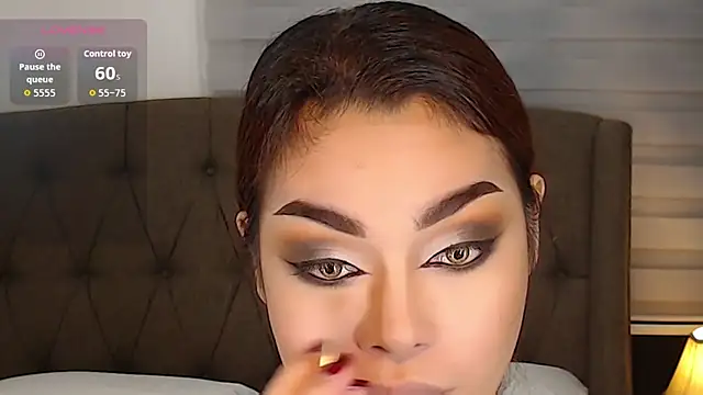 Snapshot of SexFucktoryLily chatting on October 21, 2025, 9:25 pm SexFucktoryLily online show from October 21, 2025, 9:25 pm