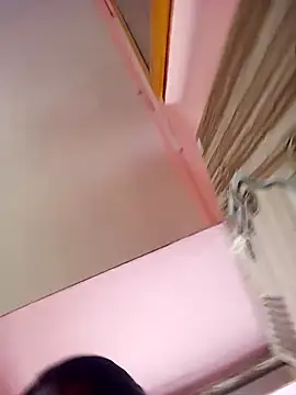 Snapshot of sweet_rasmalai chatting on December 3, 2024, 3:26 am sweet rasmalai online show from December 3, 2024, 3:26 am