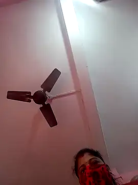 Snapshot of sweet_rasmalai chatting on December 14, 2024, 3:17 am sweet rasmalai online show from December 14, 2024, 3:17 am