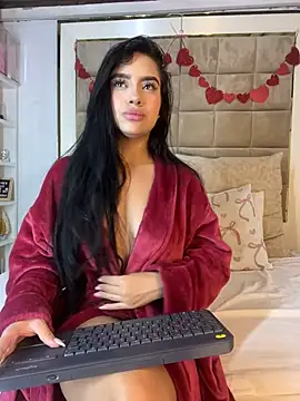 Snapshot of Victoria_adaams chatting on February 7, 2025, 10:52 pm Victoria adaams online show from February 7, 2025, 10:52 pm