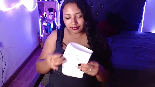 tatiana wd online show from April 21, 2026, 2:14 am