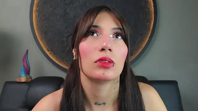 Snapshot of miss_sharlotte18 chatting on March 18, 2026, 6:09 pm miss sharlotte18 online show from March 18, 2026, 6:09 pm