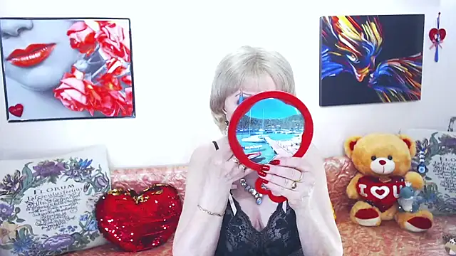 Snapshot of sexualxcharm chatting on April 2, 2026, 3:08 pm sexualxcharm online show from April 2, 2026, 3:08 pm