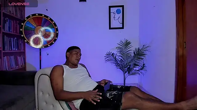 Snapshot of sex-on-fire chatting on March 8, 2025, 4:12 am sex-on-fire online show from March 8, 2025, 4:12 am