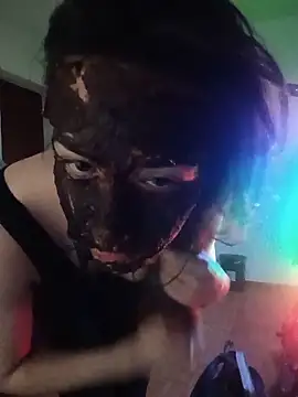Greycekelly online show from May 20, 2026, 8:11 am