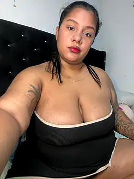 Snapshot of Edithxxx1 chatting on September 19, 2025, 10:14 pm Edithxxx1 online show from September 19, 2025, 10:14 pm