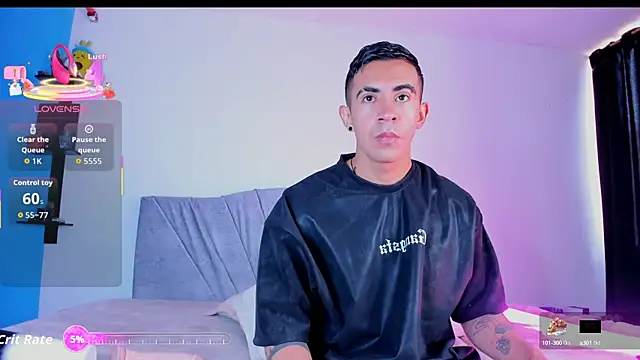 Andy naughty1 online show from September 26, 2025, 5:42 pm