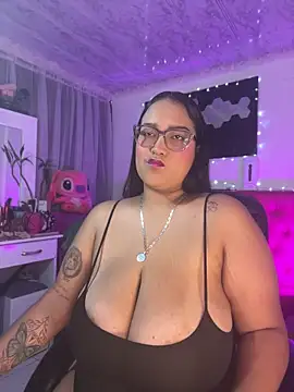 Snapshot of Teffy__xxx chatting on May 4, 2026, 10:34 pm Teffy xxx online show from May 4, 2026, 10:34 pm