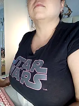 mollieblue69 online show from March 13, 2026, 1:05 pm