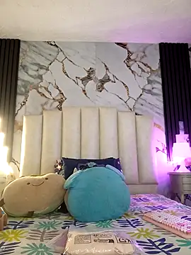 mollieblue69 online show from December 4, 2025, 12:59 pm