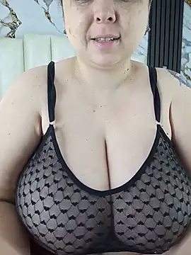 Snapshot of mollieblue69 chatting on May 29, 2026, 1:06 pm mollieblue69 online show from May 29, 2026, 1:06 pm