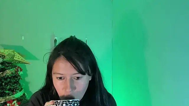 sandyquinnxx online show from December 19, 2025, 6:43 pm