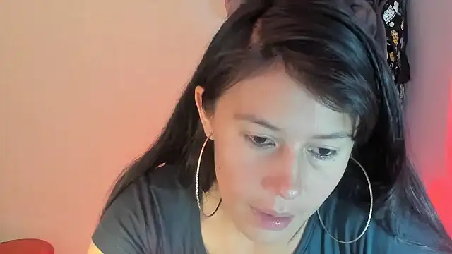 sandyquinnxx online show from December 4, 2025, 3:44 pm