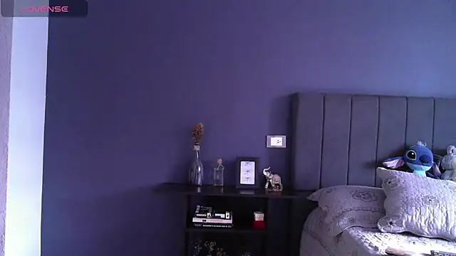 Sweet-Angie online show from November 3, 2025, 9:51 pm