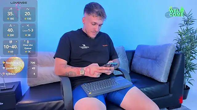 Snapshot of keane_lee chatting on March 9, 2025, 4:22 pm keane lee online show from March 9, 2025, 4:22 pm