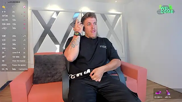 Snapshot of keane_lee chatting on December 3, 2024, 7:50 pm keane lee online show from December 3, 2024, 7:50 pm