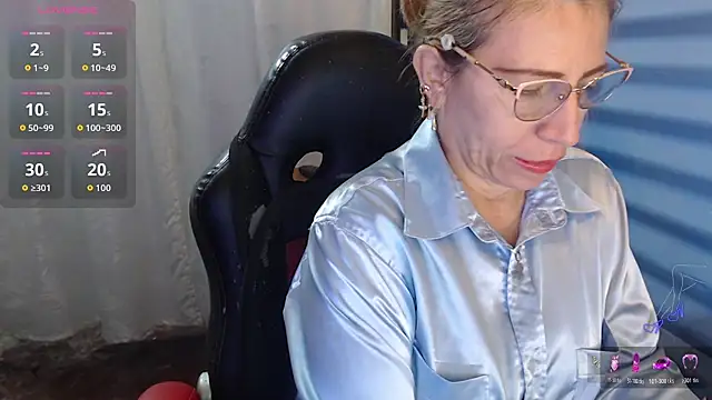 Snapshot of Chayla_Ruiz chatting on May 25, 2026, 10:36 am Chayla Ruiz online show from May 25, 2026, 10:36 am