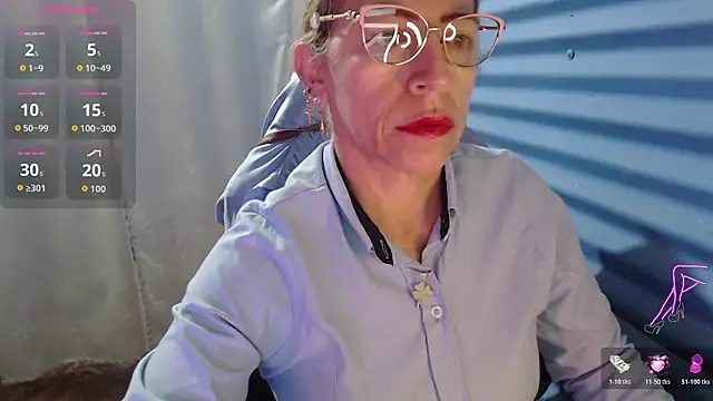 Snapshot of Chayla_Ruiz chatting on May 19, 2026, 10:44 am Chayla Ruiz online show from May 19, 2026, 10:44 am