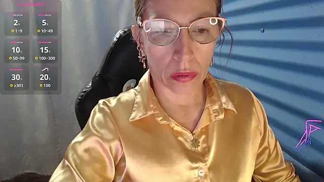 Snapshot of Chayla_Ruiz chatting on May 13, 2026, 12:45 pm Chayla Ruiz online show from May 13, 2026, 12:45 pm