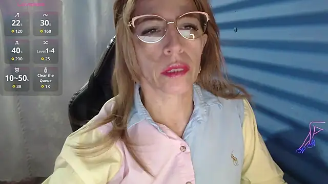 Snapshot of Chayla_Ruiz chatting on May 1, 2026, 1:49 pm Chayla Ruiz online show from May 1, 2026, 1:49 pm