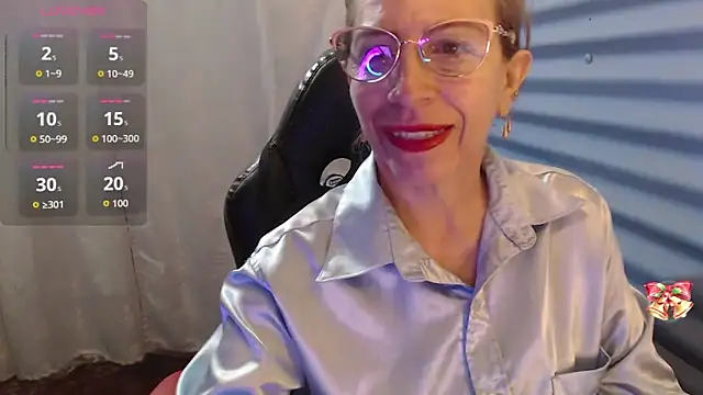 Snapshot of Chayla_Ruiz chatting on April 18, 2026, 9:00 am Chayla Ruiz online show from April 18, 2026, 9:00 am
