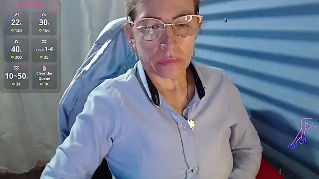 Snapshot of Chayla_Ruiz chatting on May 19, 2026, 10:50 pm Chayla Ruiz online show from May 19, 2026, 10:50 pm