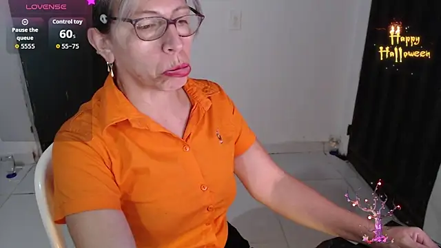 Chayla Ruiz online show from November 15, 2025, 11:09 pm