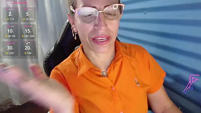 Snapshot of Chayla_Ruiz chatting on May 28, 2026, 2:01 pm Chayla Ruiz online show from May 28, 2026, 2:01 pm