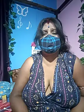 Snapshot of parioo7 chatting on March 8, 2025, 4:06 pm parioo7 online show from March 8, 2025, 4:06 pm