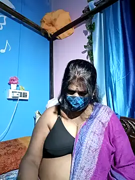 Snapshot of parioo7 chatting on February 22, 2025, 5:02 pm parioo7 online show from February 22, 2025, 5:02 pm