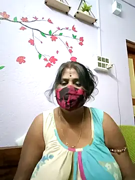 Snapshot of parioo7 chatting on February 9, 2025, 9:17 pm parioo7 online show from February 9, 2025, 9:17 pm