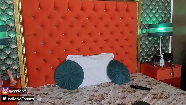 VallerieJones online show from February 23, 2026, 8:37 am