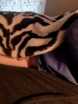 mustang69696 online show from December 18, 2025, 11:58 am