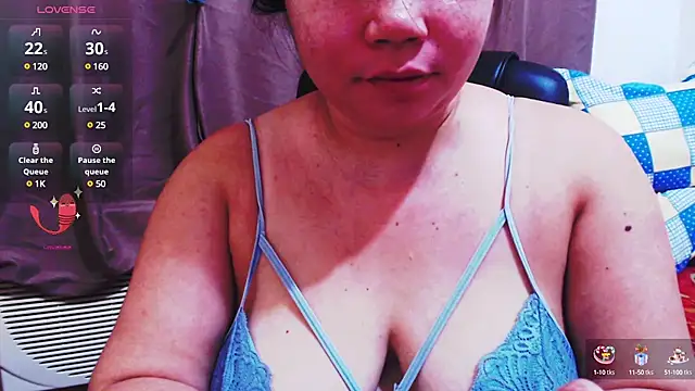 Snapshot of Alliayah_Hollyx chatting on March 18, 2025, 1:34 pm Alliayah Hollyx online show from March 18, 2025, 1:34 pm