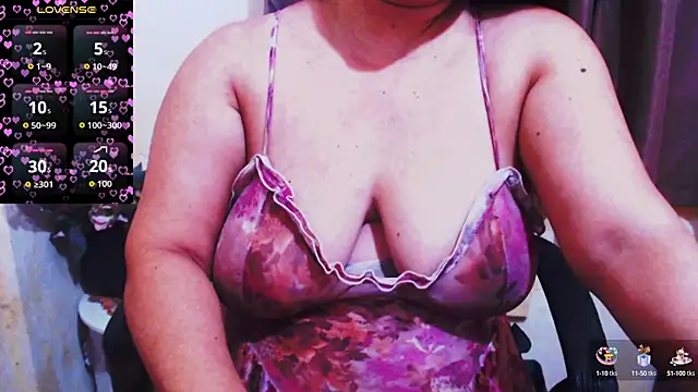 Snapshot of Alliayah_Hollyx chatting on September 19, 2025, 4:55 pm Alliayah Hollyx online show from September 19, 2025, 4:55 pm