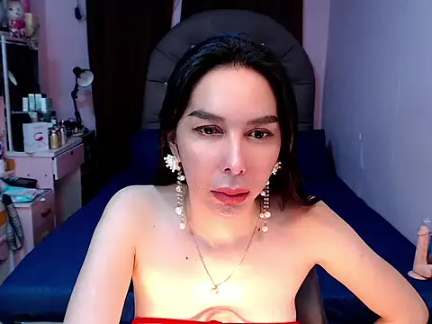 TSDESIREcindy29 online show from October 21, 2025, 4:34 am