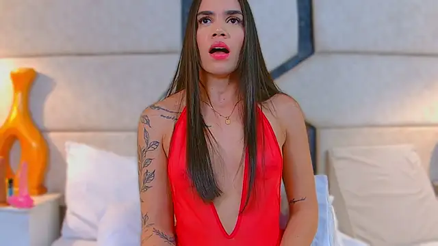 April Cutee online show from February 19, 2025, 12:00 pm